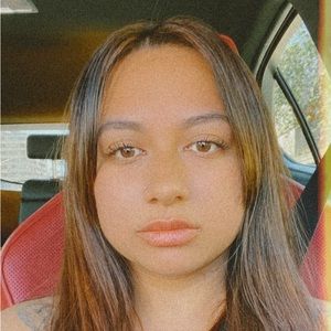 Meet your Posher, Anuhea